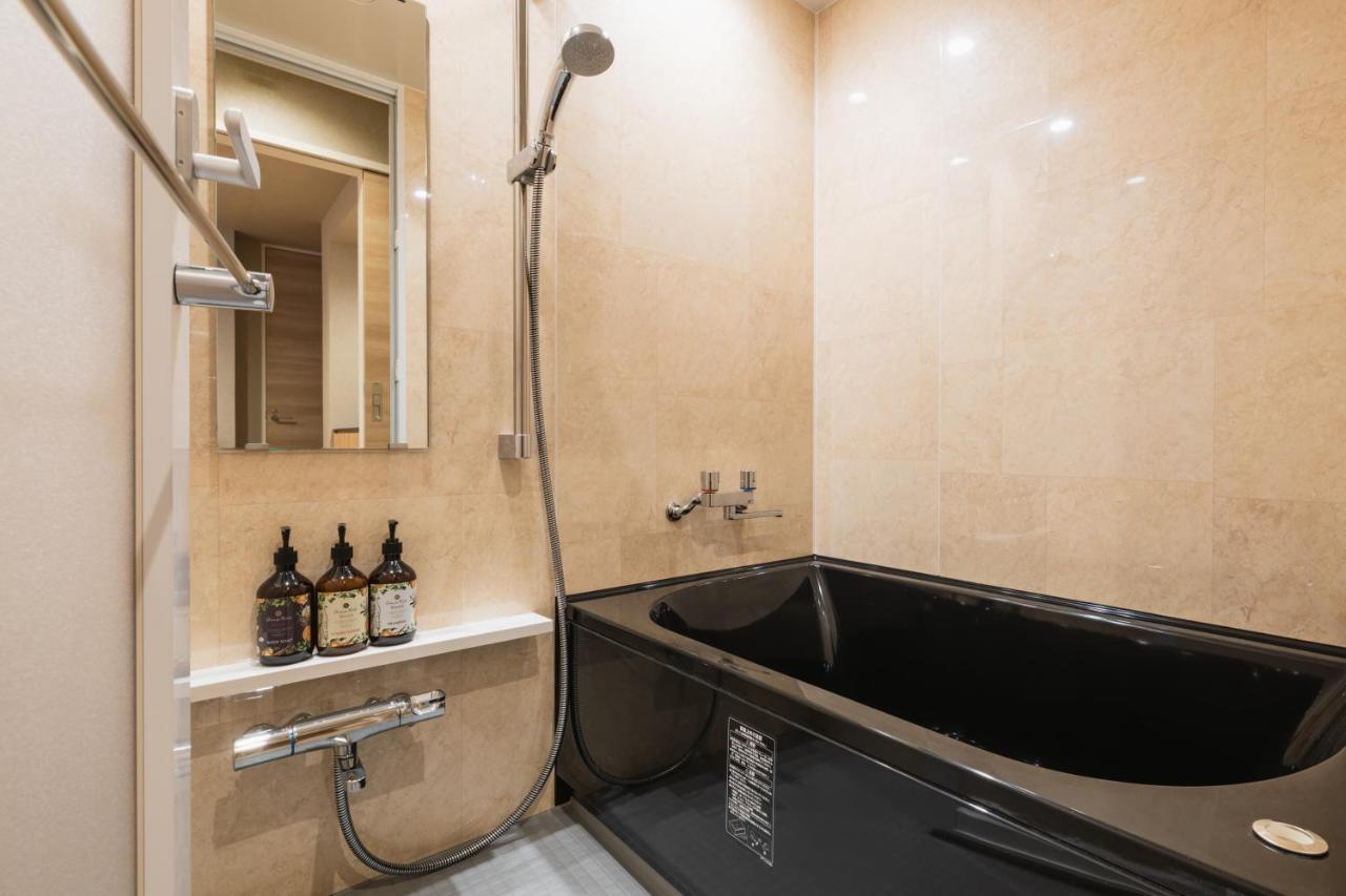 Grand Base Hakatamon Lejlighedshotel Fukuoka  Eksteriør billede