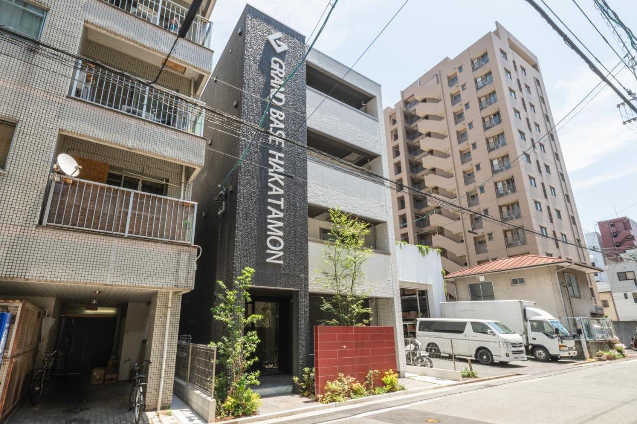 Grand Base Hakatamon Lejlighedshotel Fukuoka  Eksteriør billede
